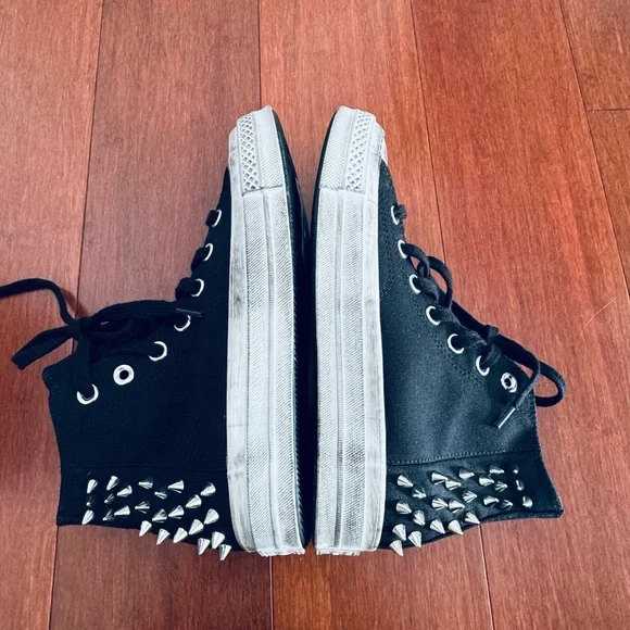 Converse Taylor All Star 70 High Top Sneaker Black and White with Studs US 5 - Picture 9 of 16